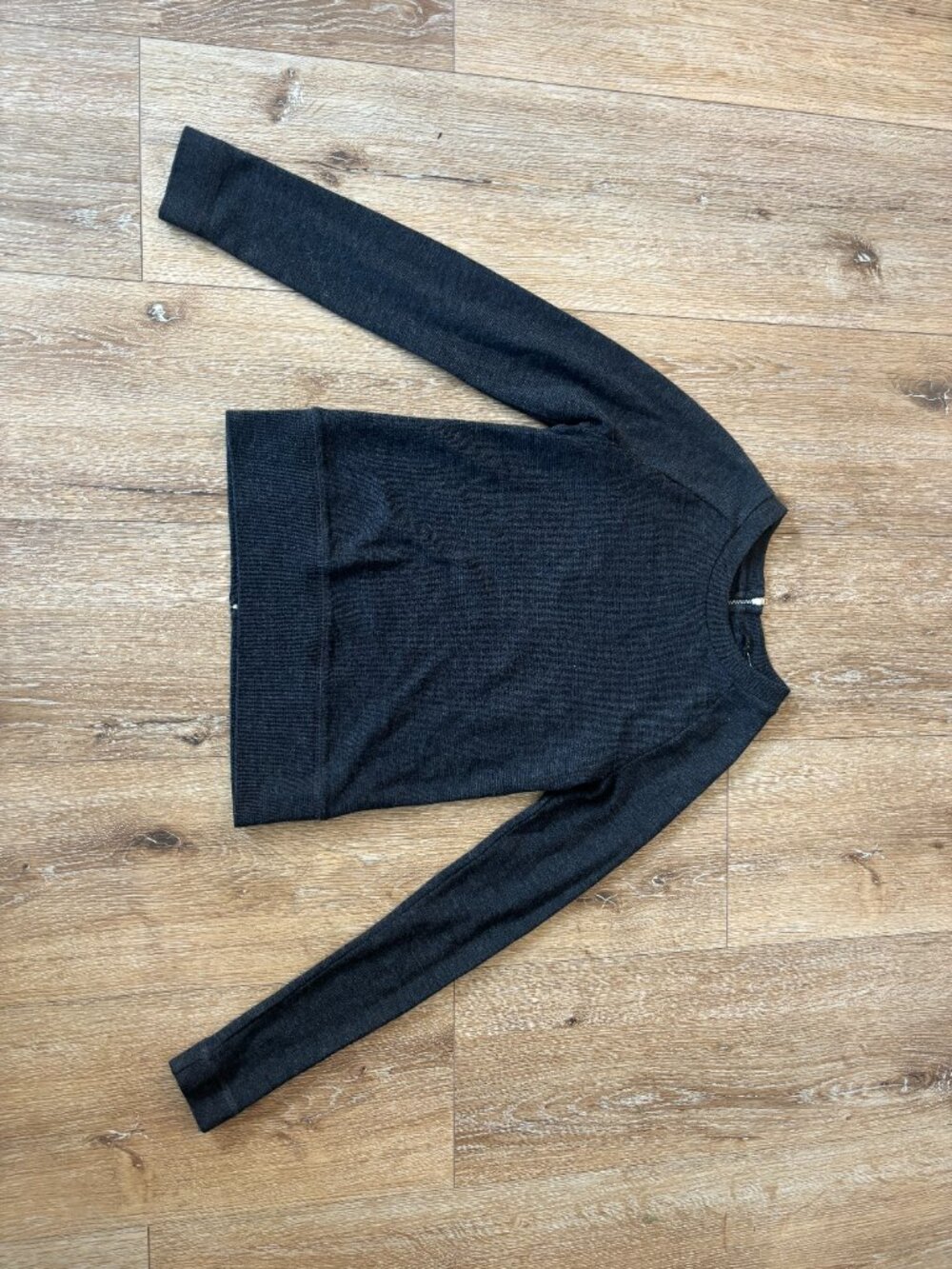 Gray Sweater - Back Zip - Picture 5 of 6